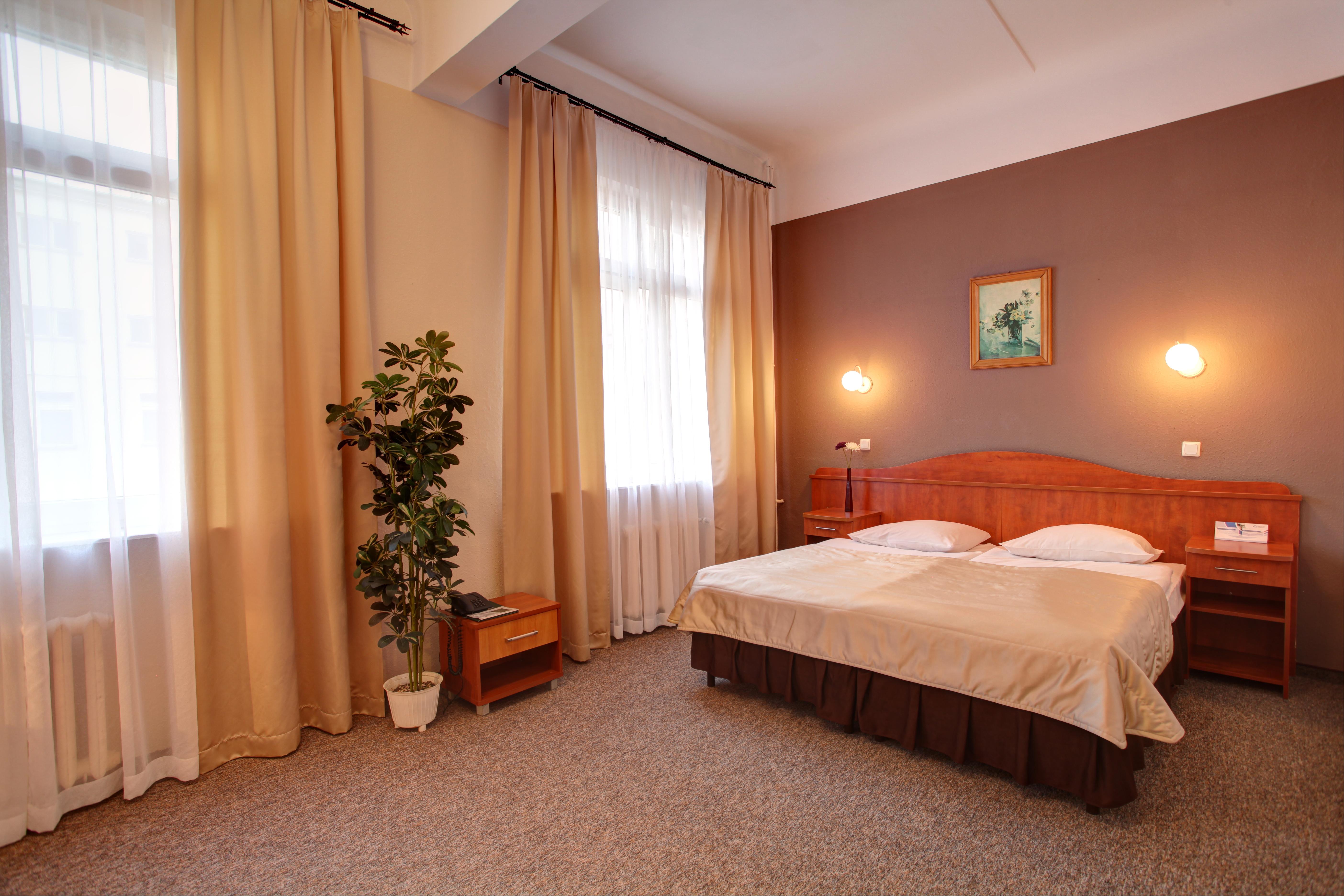 Hotel Polonia Centrum Wroclaw Ngoại thất bức ảnh